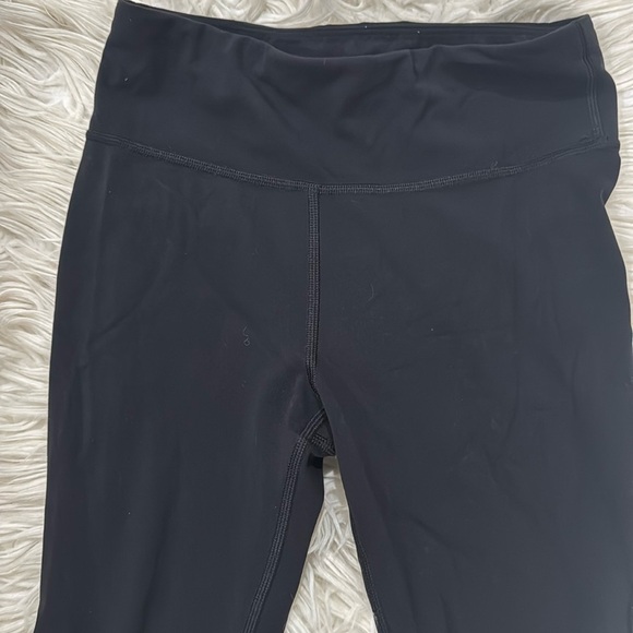 Stylish Athleta Leggings - Picture 2 of 4